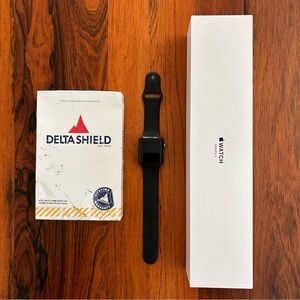 Like New Apple Watch Series 3 Space Gray 42mm Black Straps